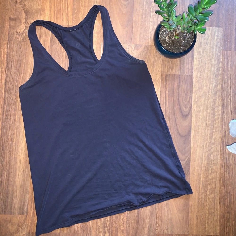 Lululemon tank top